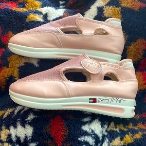 Tommy Hilfiger pink‎ lightweight sneakers